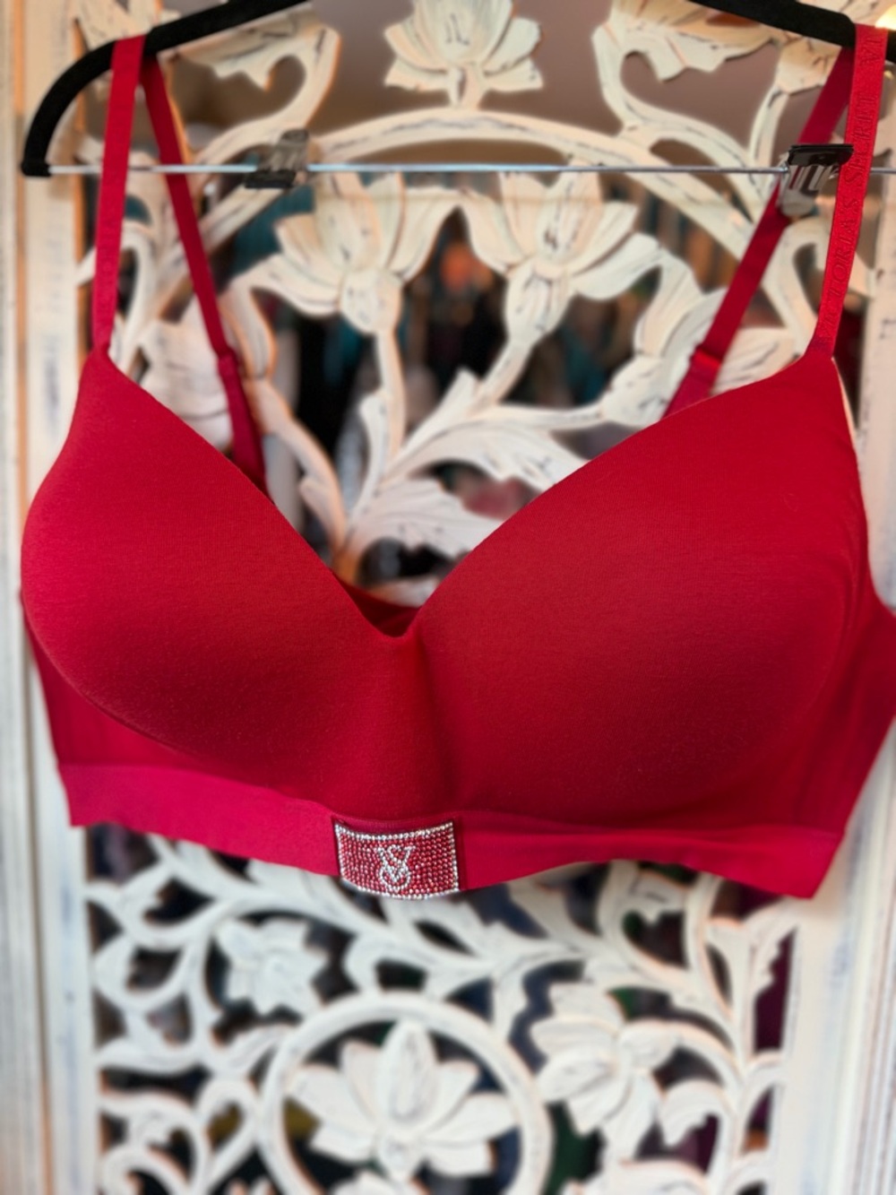 Victoria’s Secret Red lightly Padded Wireless Bra with Rhinestone Logo